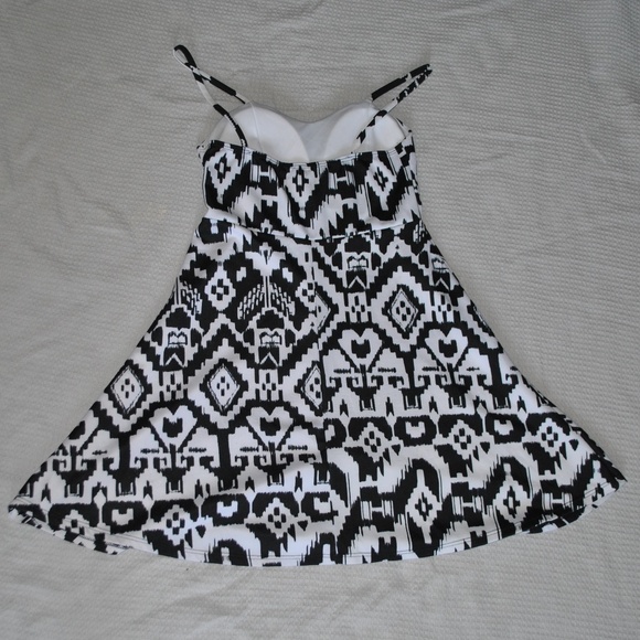 Printed Mini Dress - Picture 4 of 4